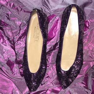 Sequined flat shoes